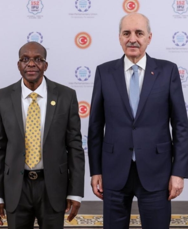 tbmm-baskani-kurtulmus-gana-meclis-baskani-bagbin-ile-gorustu-C52Ej11O.jpg