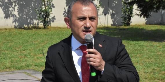 tuncay-sonelin-gulistan-dokuyu-aradiklari-videosu-yeniden-gundem-oldu-Id3yCl7n.jpg