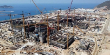 turkiyenin-enerji-ussunde-kritik-esik-141-tonluk-dev-yapi-yerine-yerlestirildi-XwVb4K1j.jpg