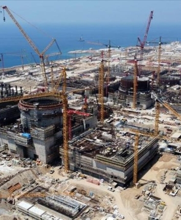 turkiyenin-enerji-ussunde-kritik-esik-141-tonluk-dev-yapi-yerine-yerlestirildi-XwVb4K1j.jpg