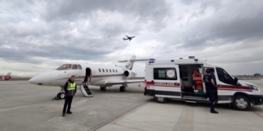 vanda-hayat-kurtaran-sevk-2-gunluk-bebek-ambulans-ucakla-istanbula-ulastirildi-1QNGexJU.jpg