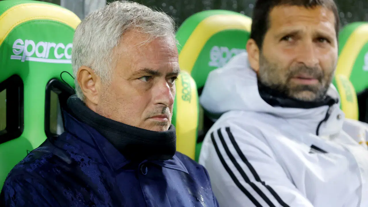 adi-real-madrid-ile-aniliyordu-jose-mourinhodan-sozlesme-sorusuna-dikkat-ceken-yanit-sqA6QgGX.jpg
