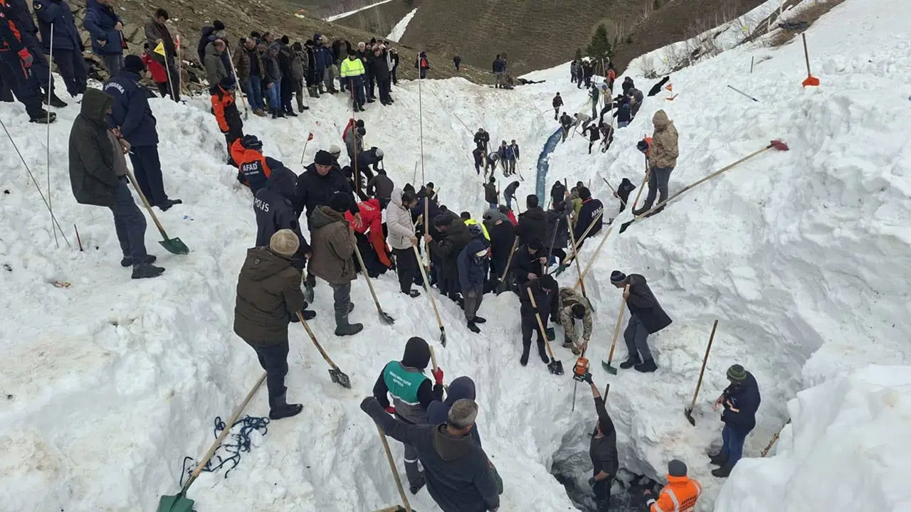 artvinden-125-gun-sonra-aci-haber-kayip-coban-bulent-gezerin-cesedi-7-metre-karin-xUvVbkN6.jpg