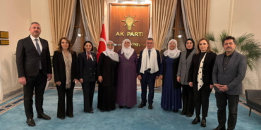 baris-anneleri-heyeti-tbmmde-akpyi-ziyaret-etti-CflGyD8K.jpg