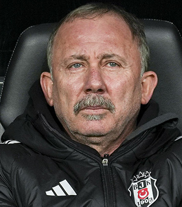 besiktasa-transferde-kotu-haber-QVfBxNHX.jpg