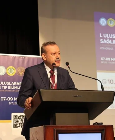 bitlis-eren-universitesinde-saglik-ve-bilim-bulusmasi-i-uluslararasi-saglik-ve-tip-bilimleri-kongresi-EwnH9diX.webp