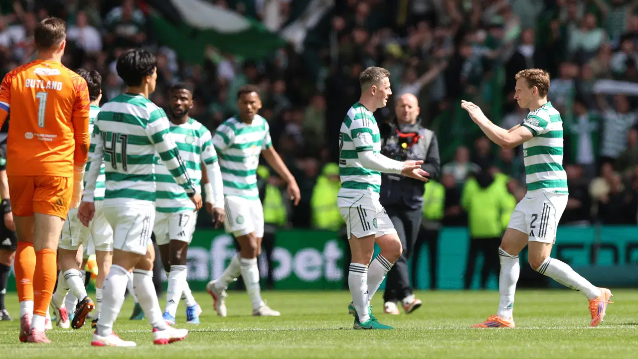celtic-old-firm-derbisinde-geriden-gelip-kazandi-T7gb2V71.jpg