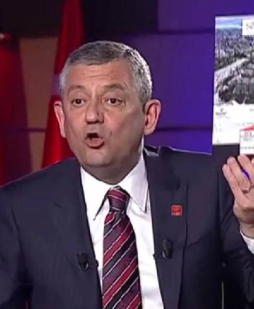chp-lideri-ozgur-ozelden-dikkat-ceken-iddia-gurlekin-kuruma-tapularin-kaydini-silebilir-miyiz-dedigini-ZdnqISyD.jpg