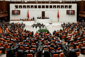 chpden-varlik-barisina-serh-suc-geliri-olabilecek-kazanclarin-turkiyeye-girisi-kolaylasacak-j7fu8wl8.jpg