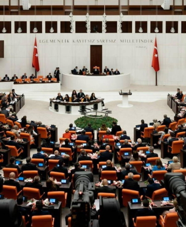 chpden-varlik-barisina-serh-suc-geliri-olabilecek-kazanclarin-turkiyeye-girisi-kolaylasacak-j7fu8wl8.jpg