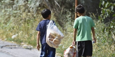 chpden-yoksulluk-cikisi-3-cocuk-soylemiyle-gercek-hayat-arasinda-bag-kalmadi-A2lBkgmY.jpg