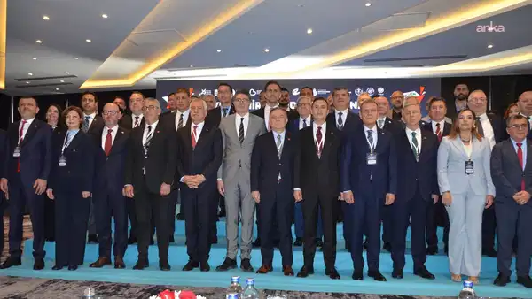chpli-buyuksehir-belediye-baskanlari-bulustu-bu-millet-hainleri-donekleri-unutmaz-JTAMMwBG.jpg