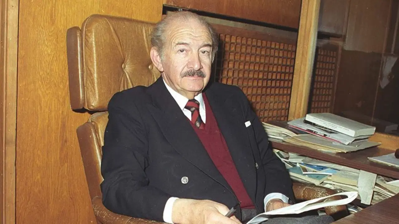epik-ve-kabare-tiyatrosunun-ustasi-haldun-taner-5knyT91t.jpg