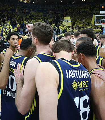 fenerbahce-8-defa-final-four-icin-parkede-yupaKP35.jpg