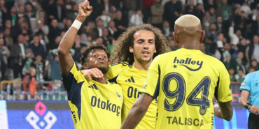 fenerbahce-sampiyonlar-ligi-vizesi-aldi-6xd3AWj1.jpg