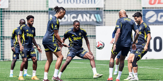 fenerbahcenin-konyaspor-maci-kamp-kadrosu-belli-oldu-MYxZnVVp.jpg