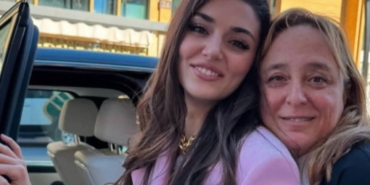 hande-ercelden-ayse-barim-hamlesi-id-iletisimi-profilinden-kaldirdi-IpJjI8Ze.jpg