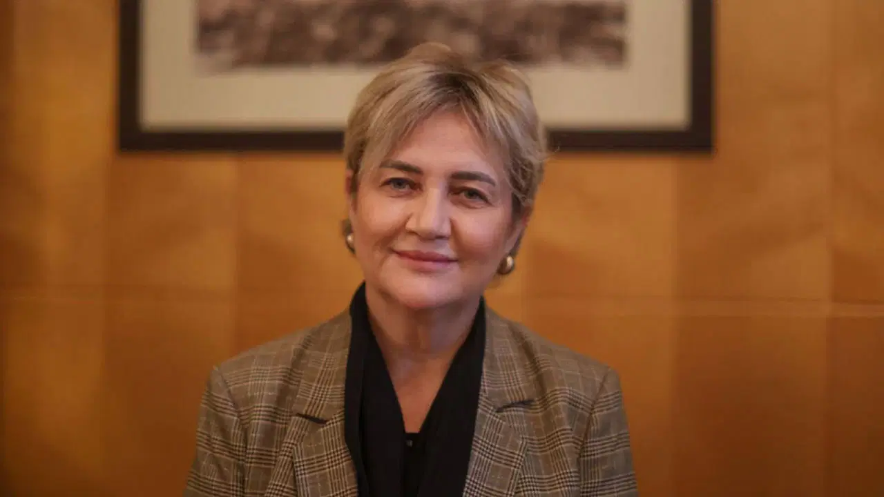 ibb-davasinda-tutuklanmisti-ipek-elif-atayman-cezaevi-hucresini-cizdi-adalet-elbet-tecelli-eder-bir-5ffQR4Hf.jpg