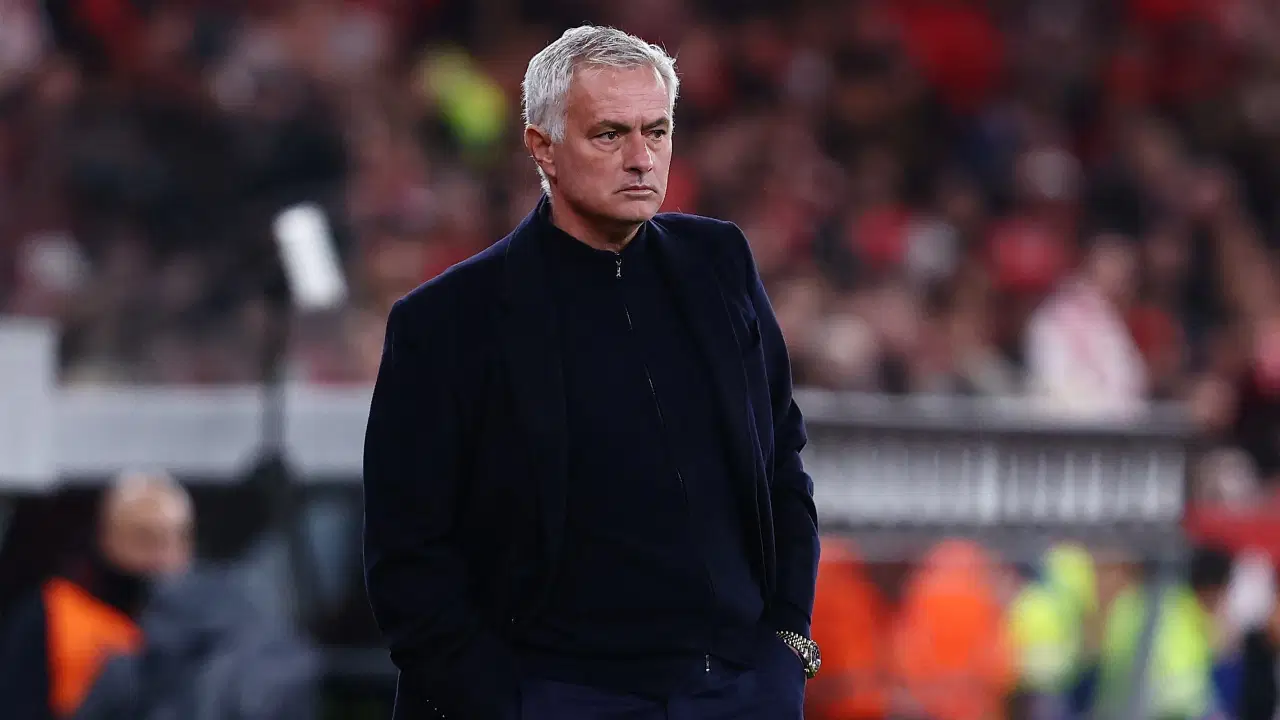 ilk-gorusme-gerceklesti-jose-mourinho-geri-donuyor-2ZuyADww.jpg