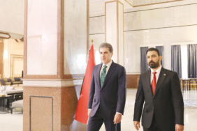 irakta-hukumet-icin-pazarlik-cesitleri-suruyor-MTv16GDY.jpg