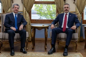 istanbulda-kritik-temas-disisleri-bakani-fidan-ikby-basbakani-barzani-ile-bir-araya-geldi-by3ROcmX.webp