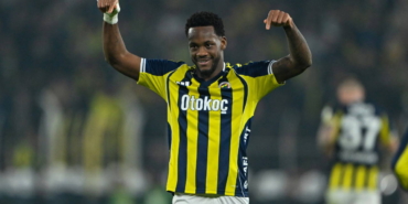 jhon-durandan-galatasarayin-paylasimina-begeni-b9swHB3a.jpg