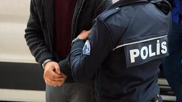 kirmizi-bultenle-aranan-2-isidli-gaziantepten-cikti-iVKjdFwb.jpg