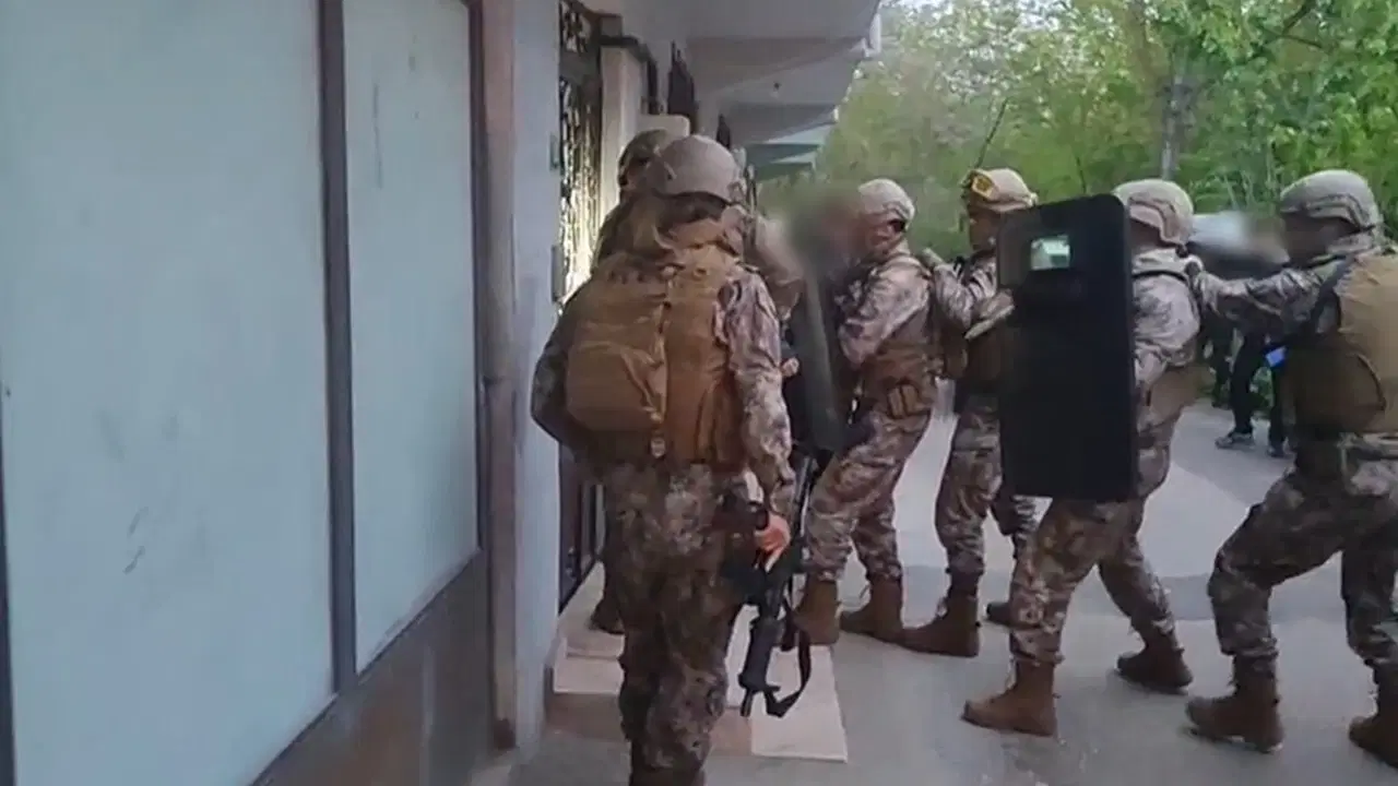 kumar-tuzagiyla-tefecilik-ciftcileri-hedef-alan-ceteye-operasyon-jdWubt24.jpg