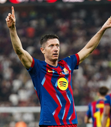 lewandowski-daha-alt-seviyedeki-bir-ligde-oynayabilirim-hUgeIevE.jpg