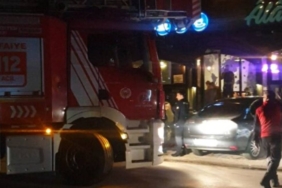 mutfaktaki-ocak-alev-aldi-apart-bina-tahliye-edildi-mN9UkemY.jpg