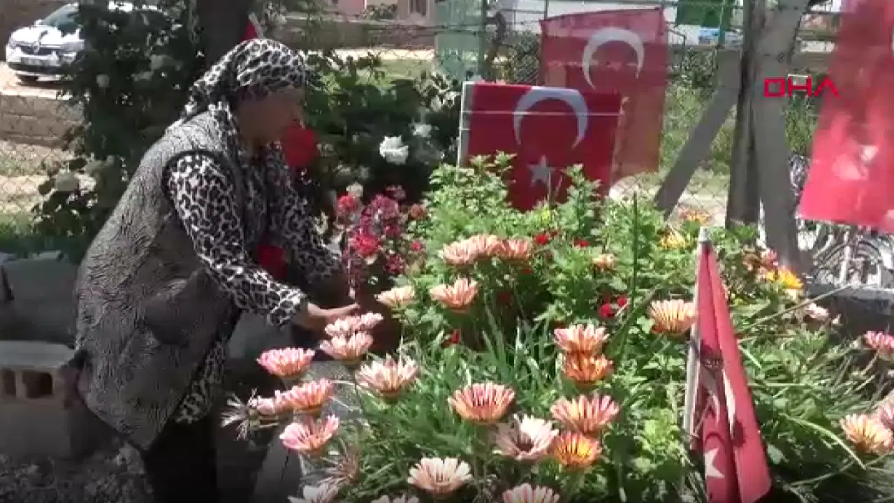 reyhanlidaki-teror-akininda-evlatlarini-kaybeden-anneler-bizim-icin-anneler-gunu-yok-stpqYQfx.jpg