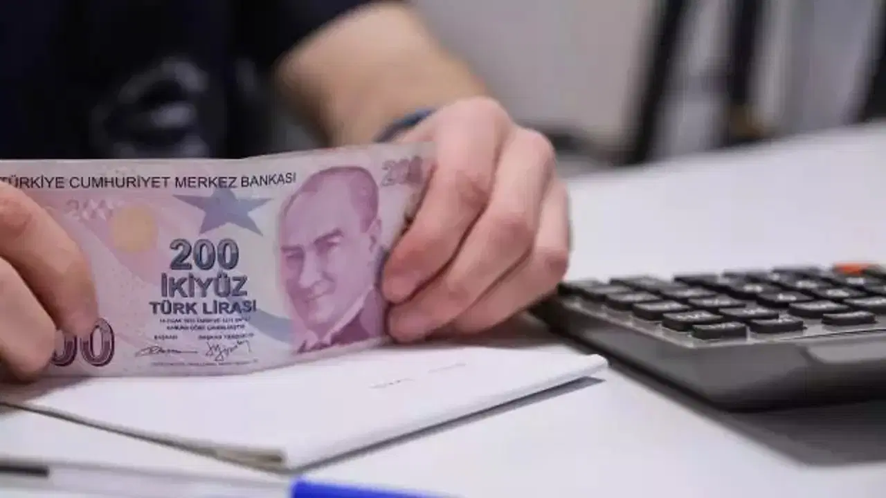 sgk-uzmani-acikladi-kurban-bayraminda-kim-ne-kadar-mesai-ucreti-alacak-9kzzkg9e.jpeg
