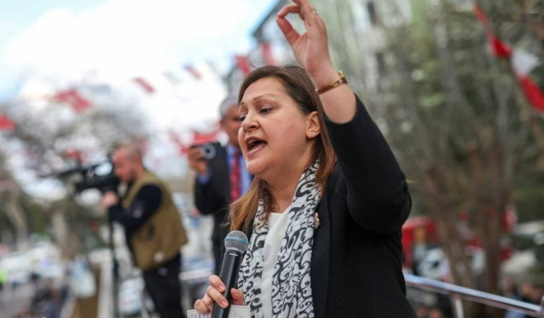 son-dakika-akpye-gececegi-iddia-ediliyordu-chpden-burcu-koksal-karari-kesin-ihrac-talebiyle-disipline-1JF1uG2x.jpg