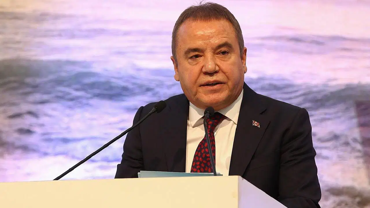 son-dakika-muhittin-bocek-ile-oglu-ve-gelinin-mal-varliklarina-el-konuldu-1J5MAGzB.jpg